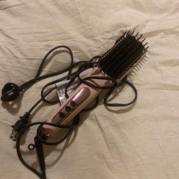 L’ange straightening brush - Picture 1 of 1